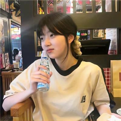 穿在乳头上的洞